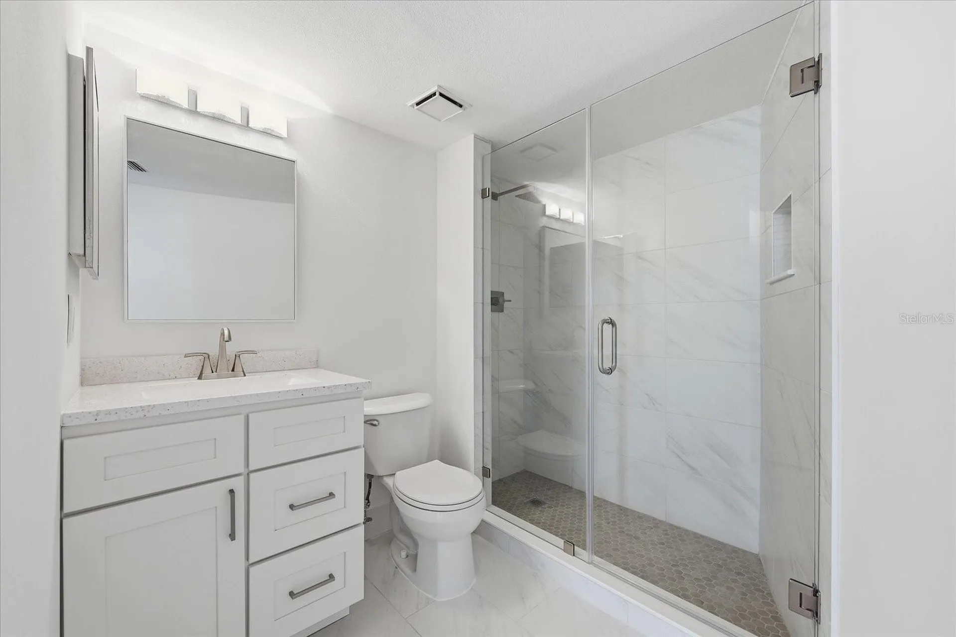 7520 Sunshine Skyway Lane S St Petersburg FL 33711