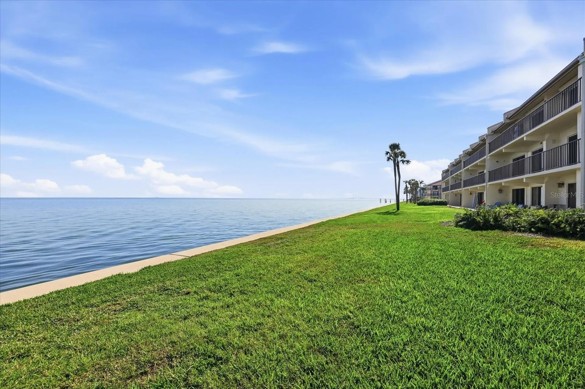 7520 Sunshine Skyway Lane S St Petersburg FL 33711