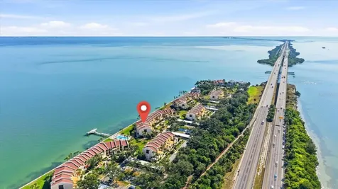 7520 Sunshine Skyway Lane S St Petersburg FL 33711