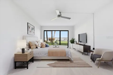 7520 Sunshine Skyway Lane S St Petersburg FL 33711