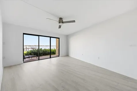 7520 Sunshine Skyway Lane S St Petersburg FL 33711