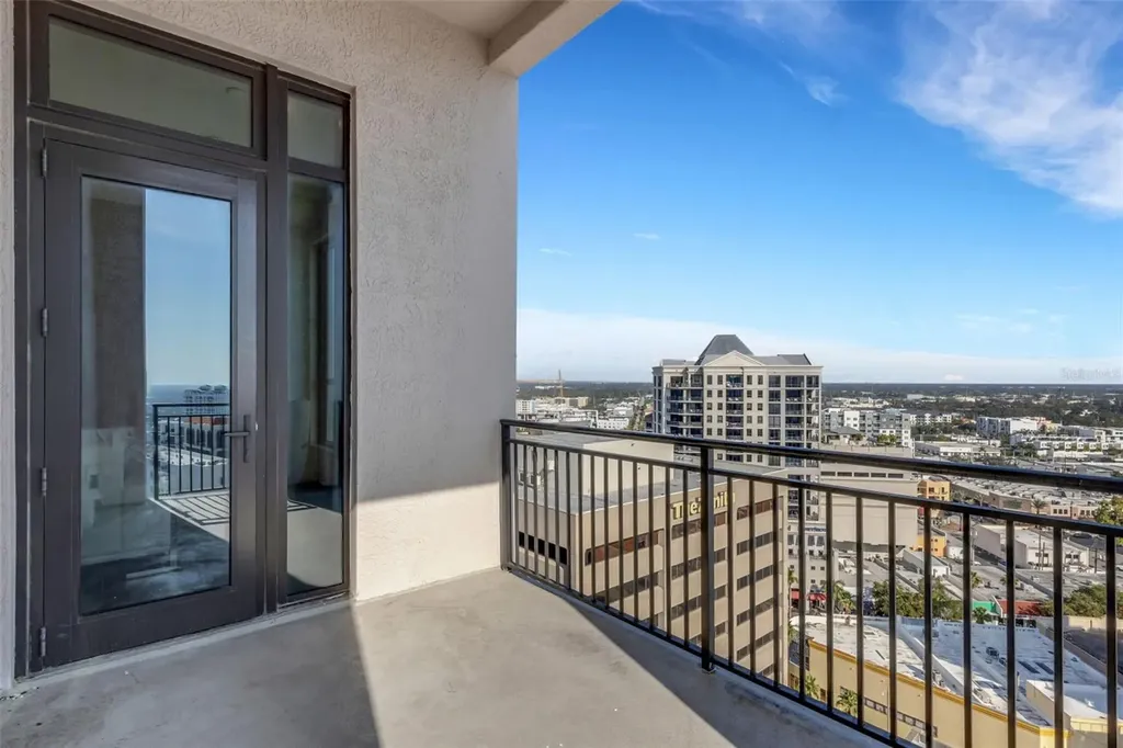 33 S Palm Avenue Sarasota FL 34236