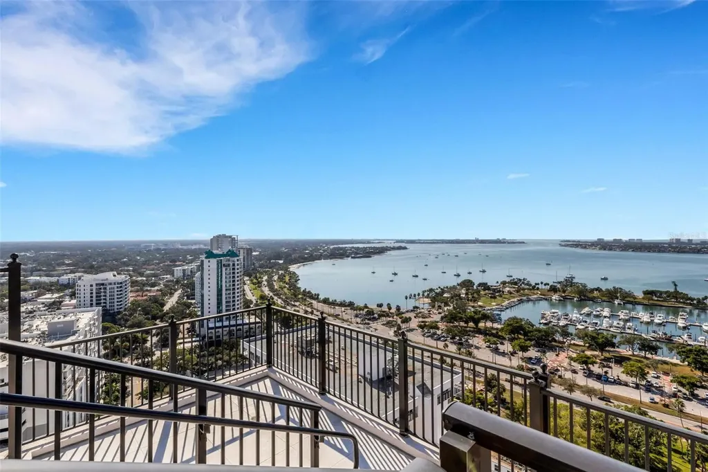 33 S Palm Avenue Sarasota FL 34236