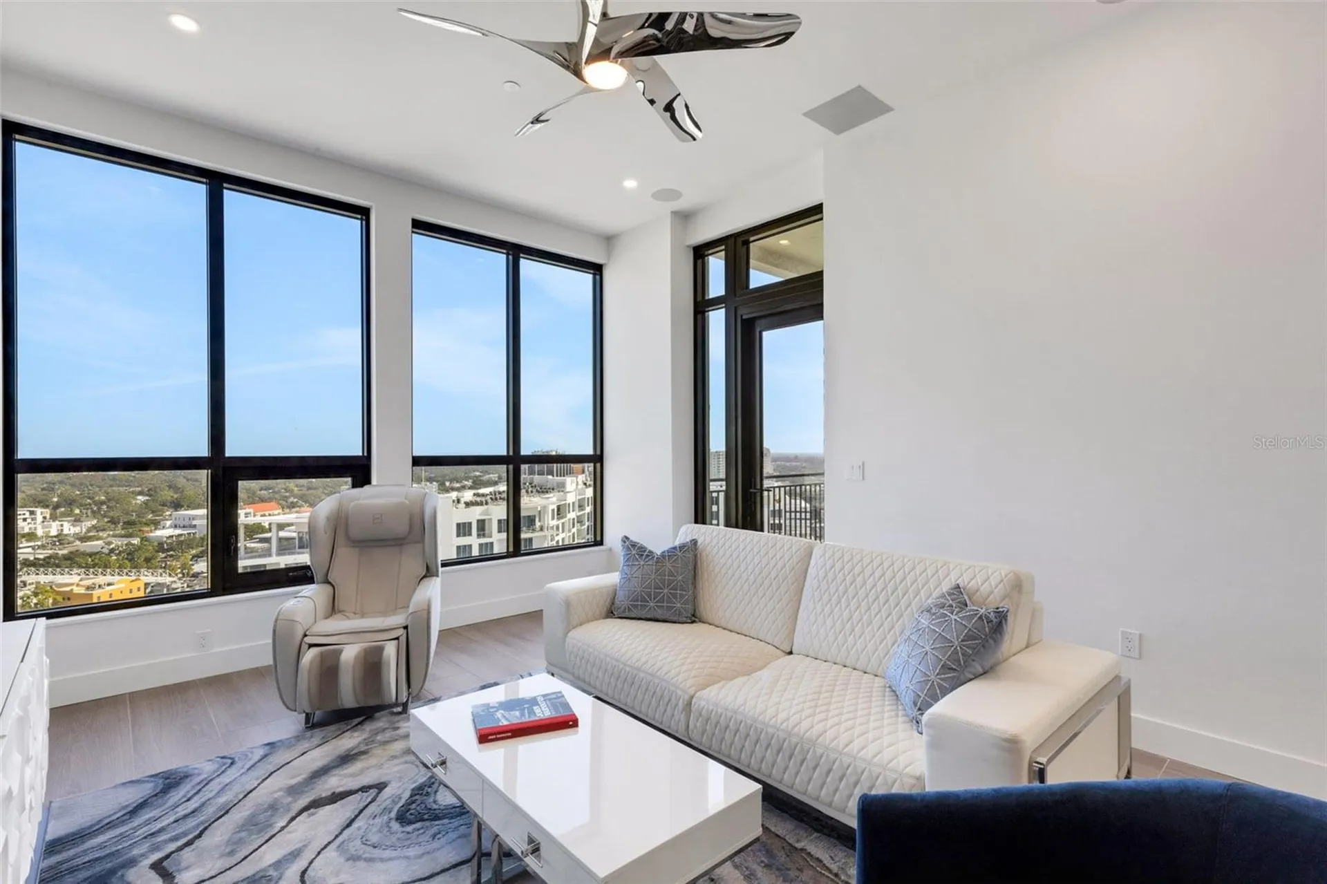 33 S Palm Avenue Sarasota FL 34236