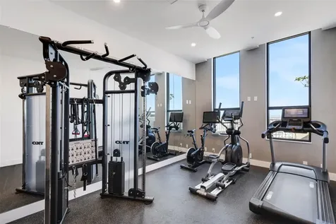33 S Palm Avenue Sarasota FL 34236