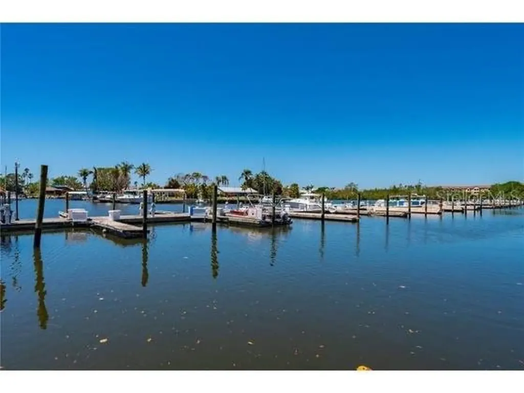 7150 N Tamiami Trail Sarasota FL 34243
