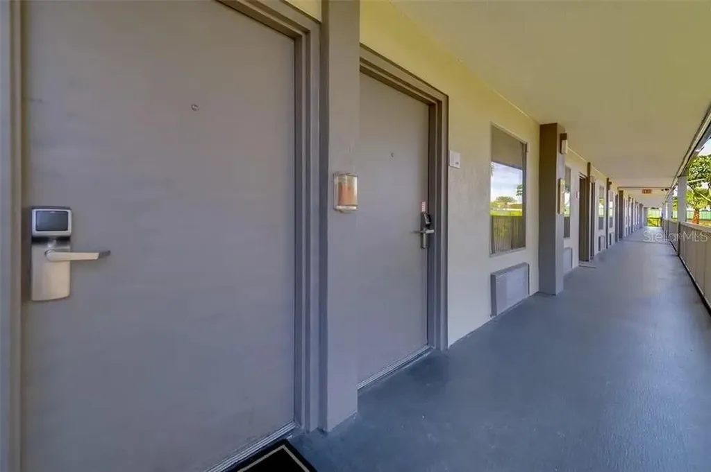 7150 N Tamiami Trail Sarasota FL 34243
