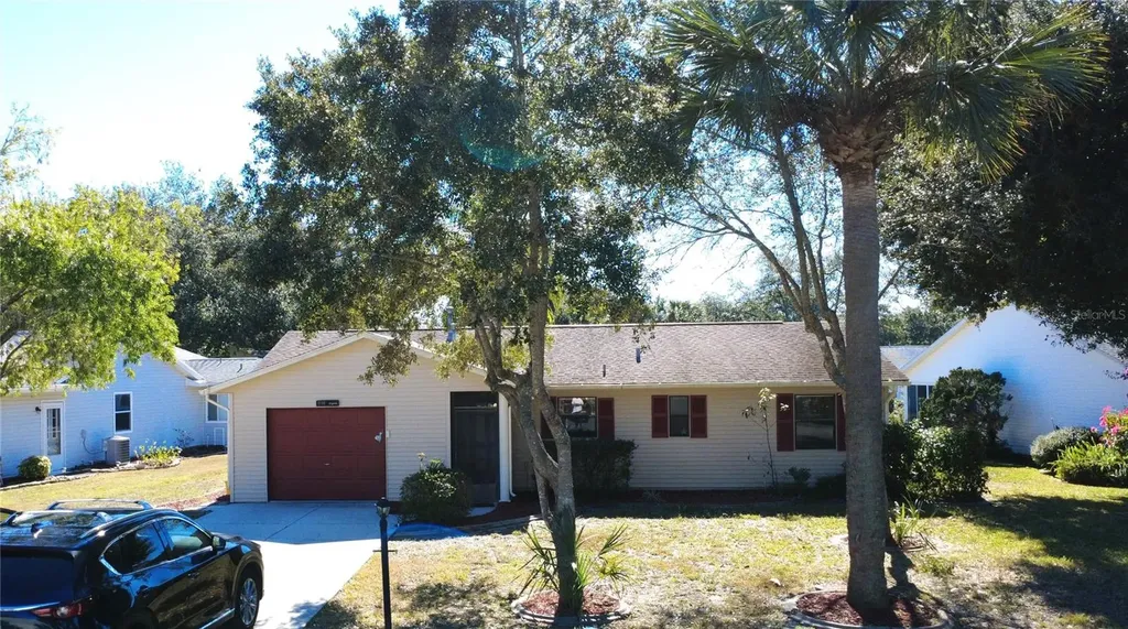 2105 Greenlaw Court Leesburg FL 34788