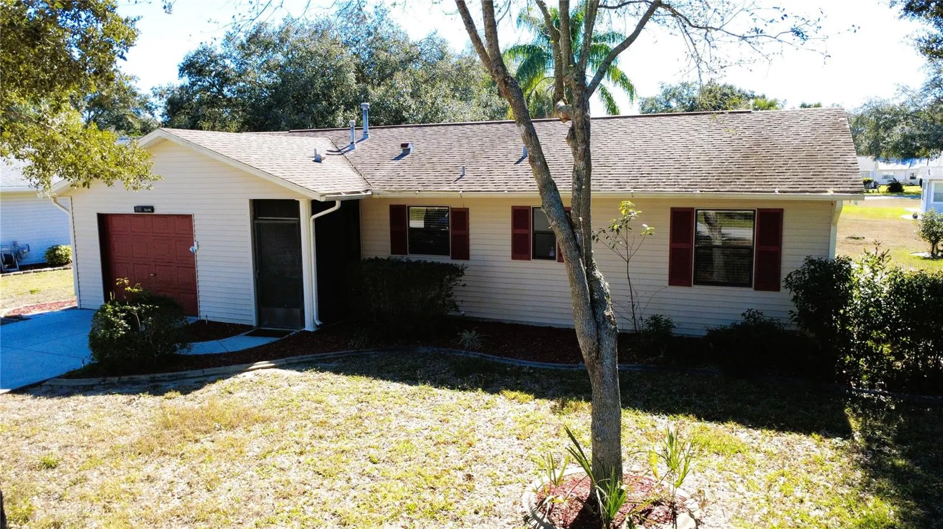 2105 Greenlaw Court Leesburg FL 34788