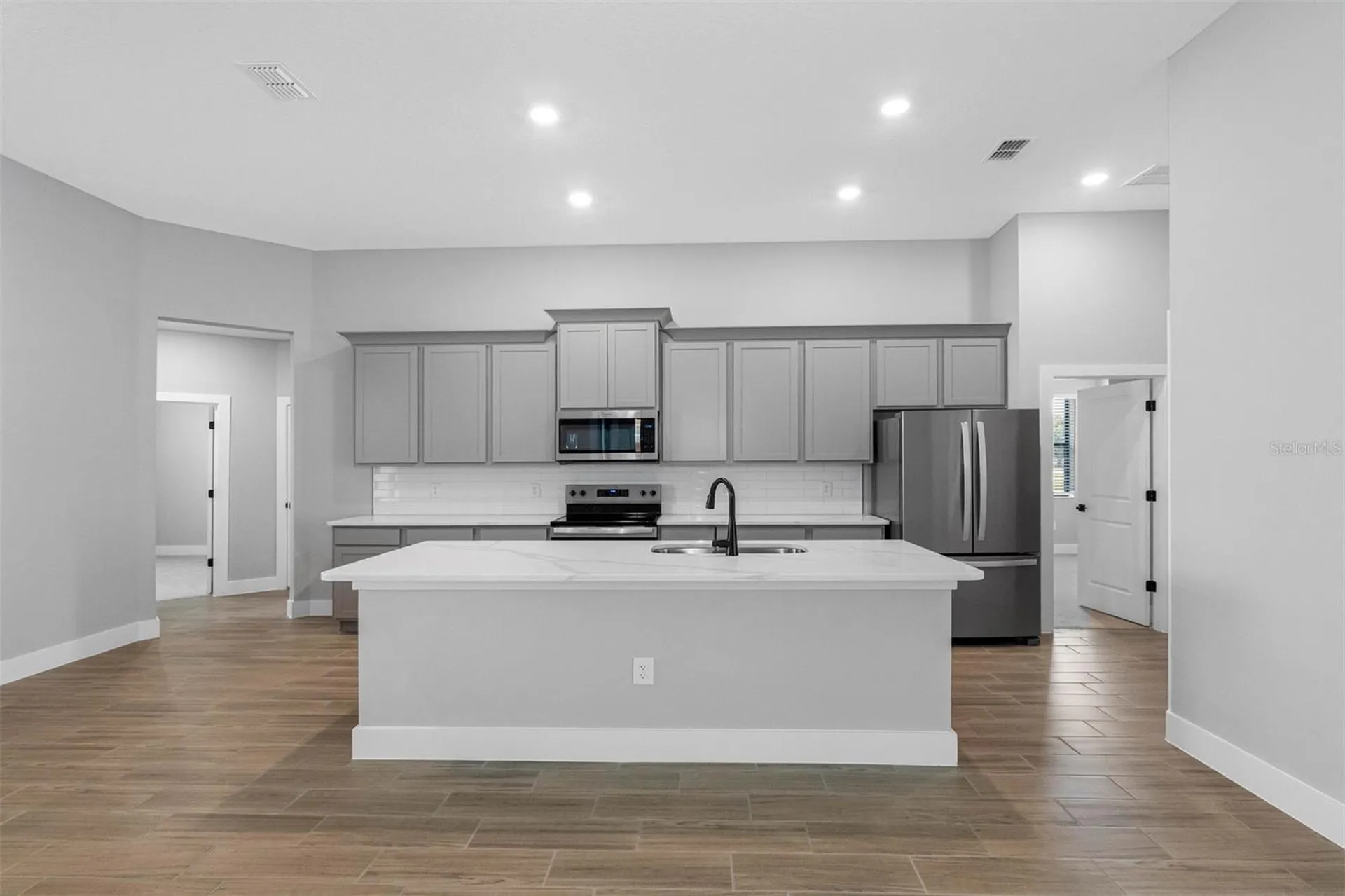 13509 Walden Sheffield Road Dover FL 33527