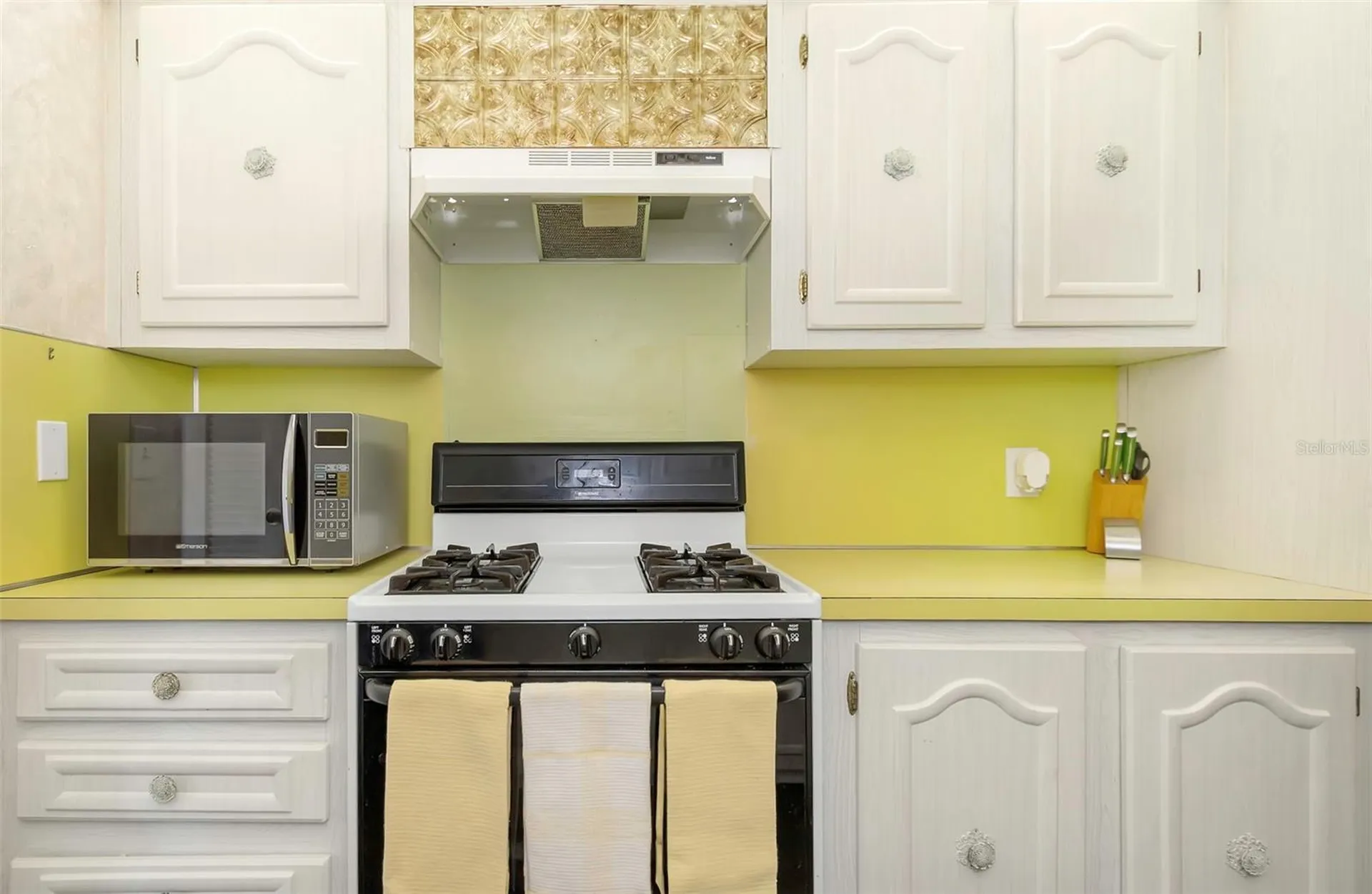 5246 81st Street N St Petersburg FL 33709