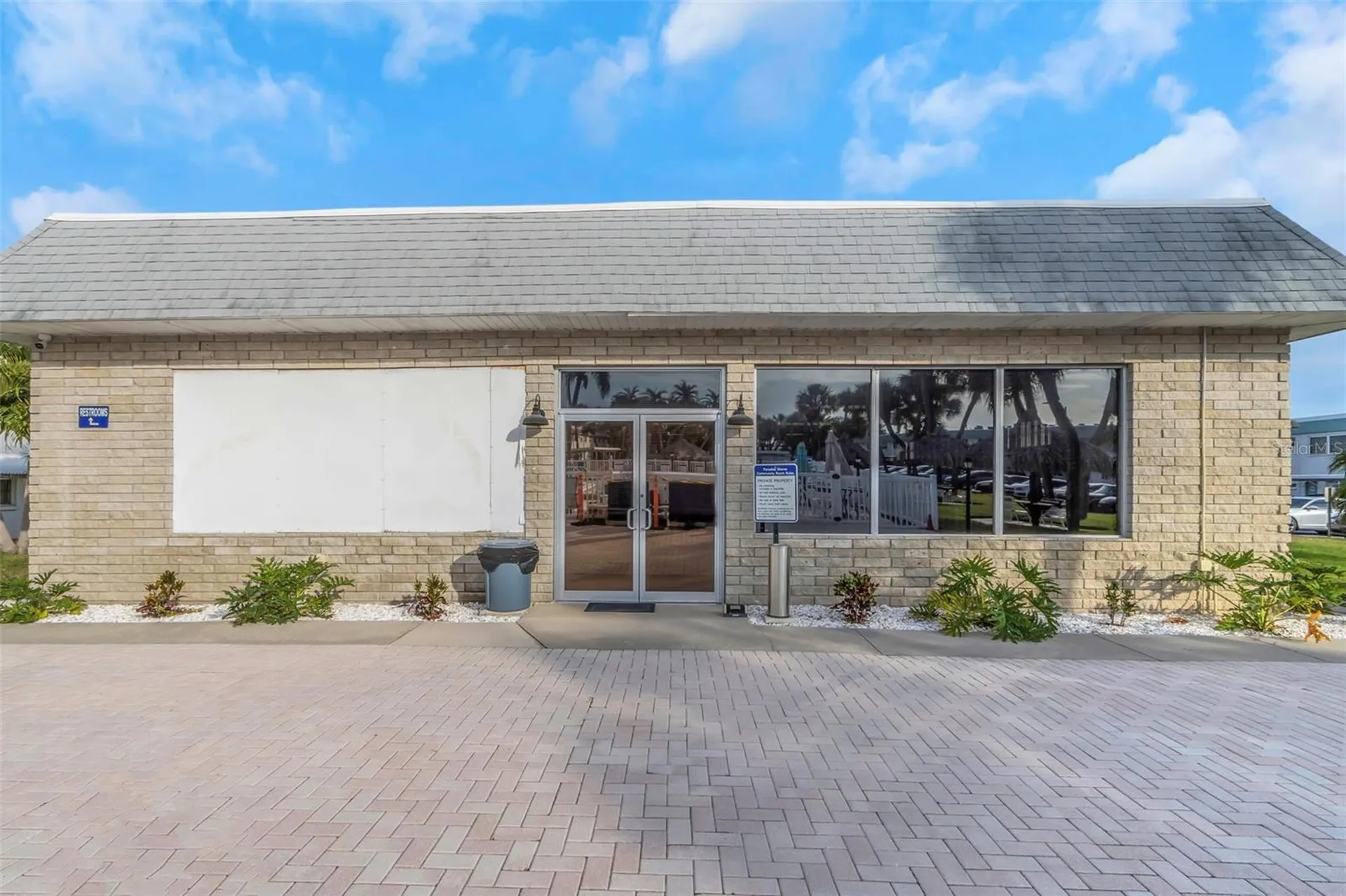 5246 81st Street N St Petersburg FL 33709