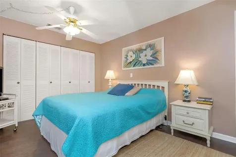 5246 81st Street N St Petersburg FL 33709