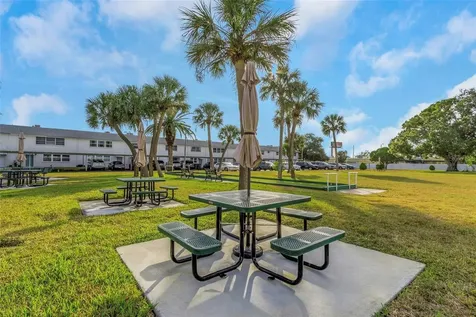 5246 81st Street N St Petersburg FL 33709