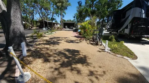 3300 26th Avenue E Bradenton FL 34208