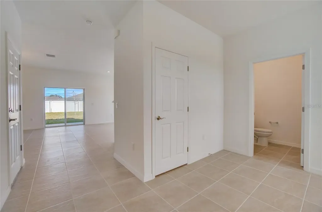 12807 Trovita Drive Grand Island FL 32735