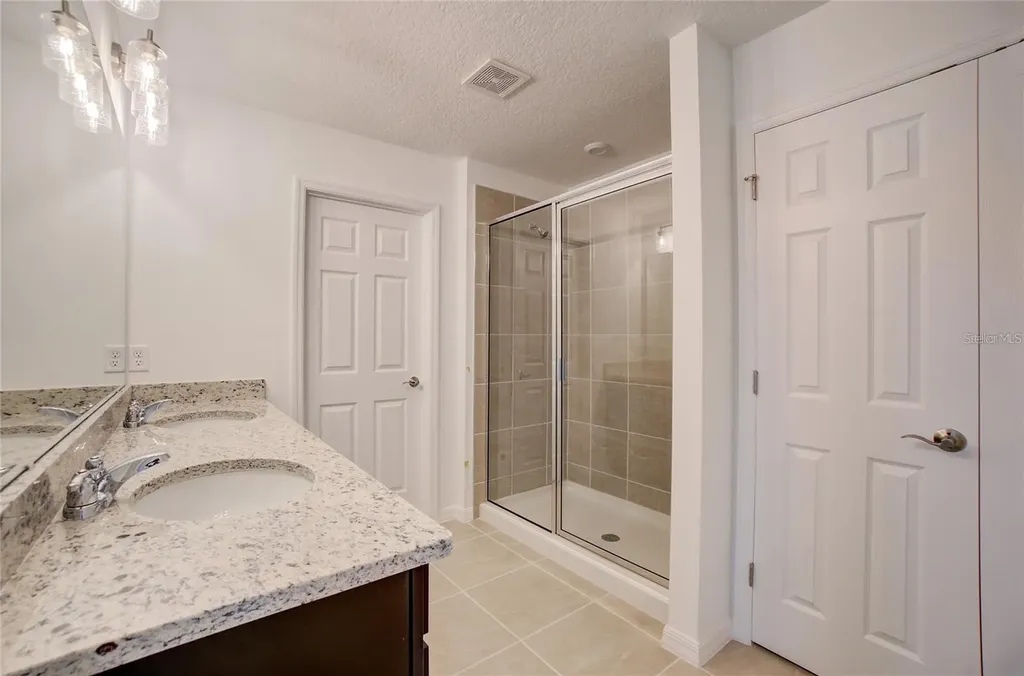 12807 Trovita Drive Grand Island FL 32735