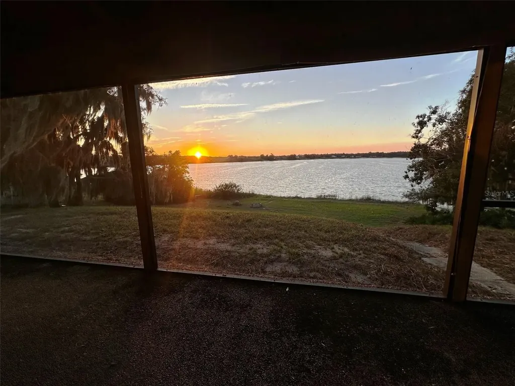 3818 S Scenic Highway Lake Wales FL 33898