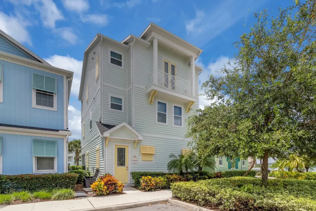 3016 Parrot Head Place Kissimmee FL 34747