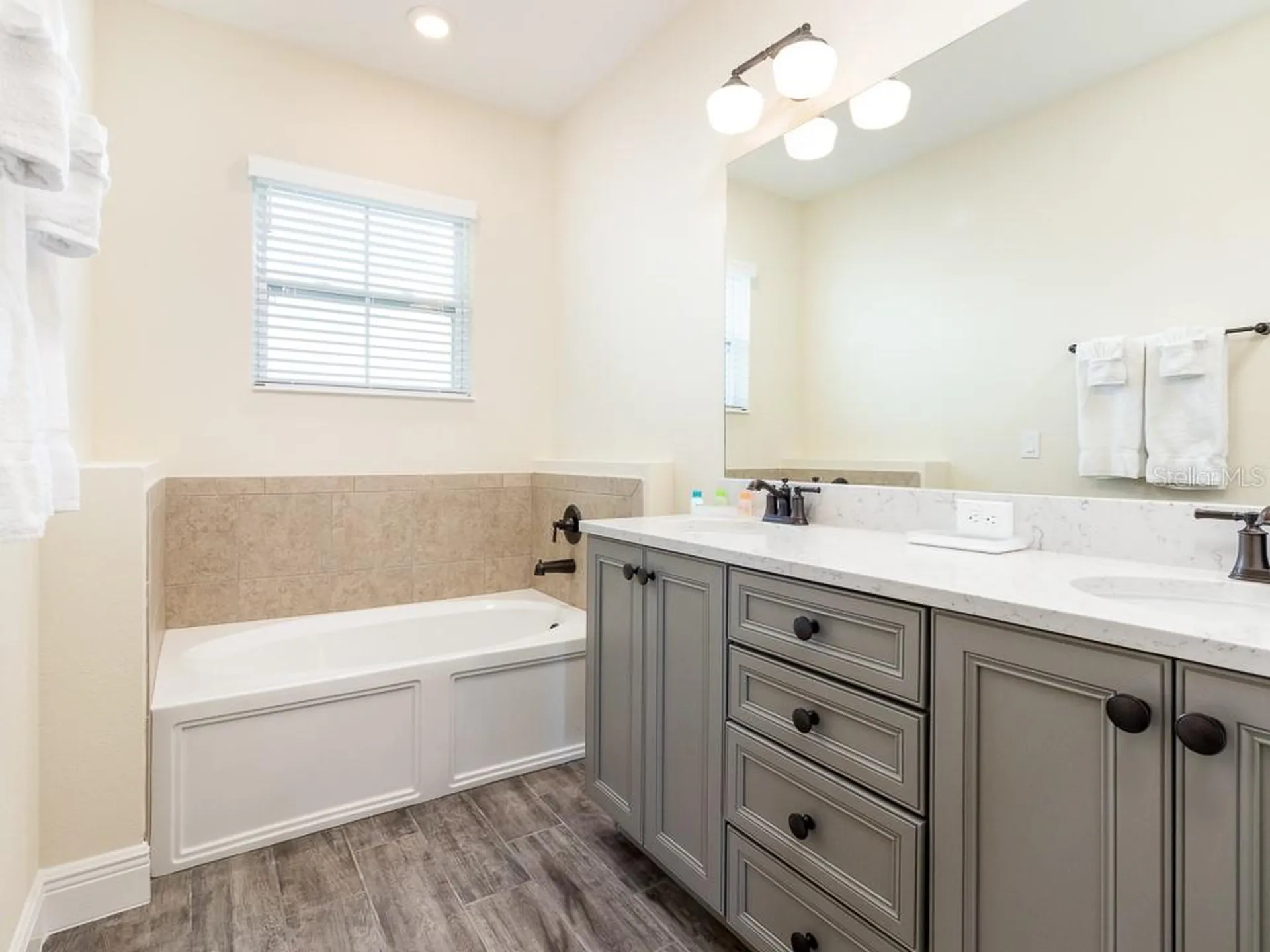 3016 Parrot Head Place Kissimmee FL 34747