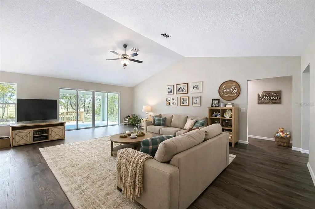 23360 SW Tiger Lake Boulevard Dunnellon FL 34431
