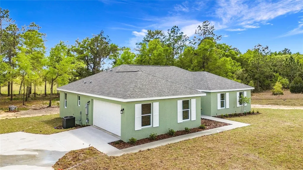 23360 SW Tiger Lake Boulevard Dunnellon FL 34431