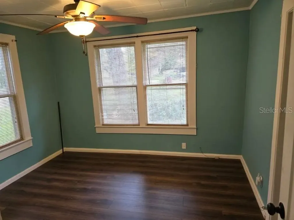 1611 Indian Trail Leesburg FL 34748
