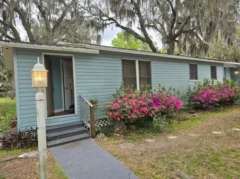 1611 Indian Trail Leesburg FL 34748