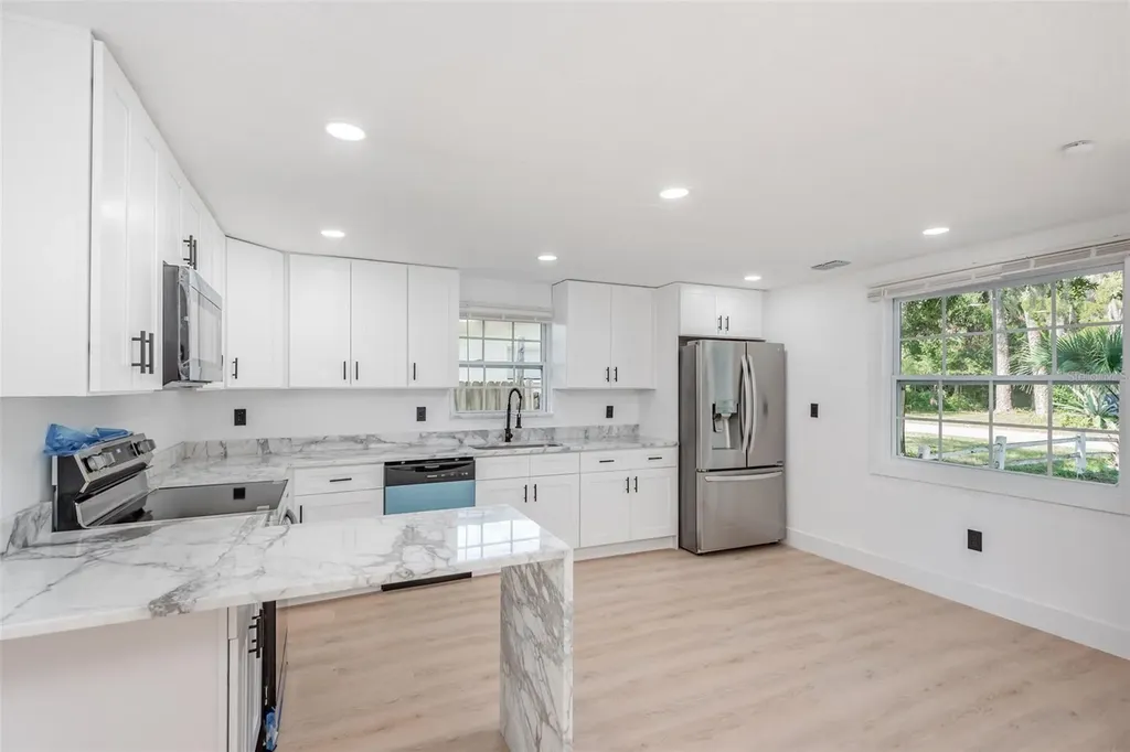112 New Hampshire Street Edgewater FL 32132