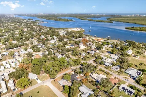 112 New Hampshire Street Edgewater FL 32132