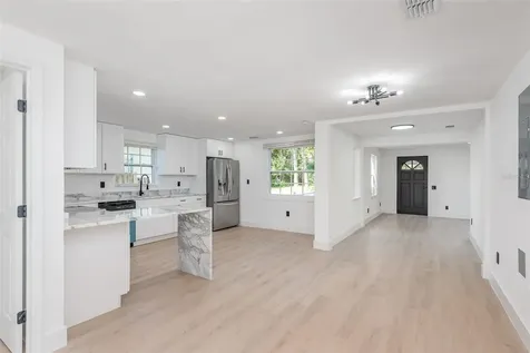 112 New Hampshire Street Edgewater FL 32132