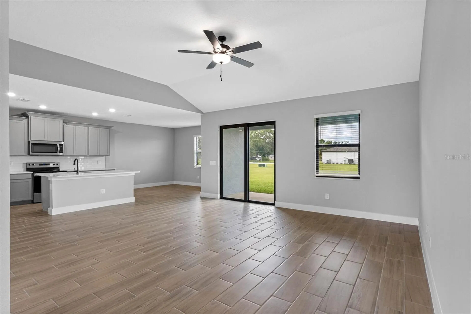 13521 Walden Sheffield Road Dover FL 33527