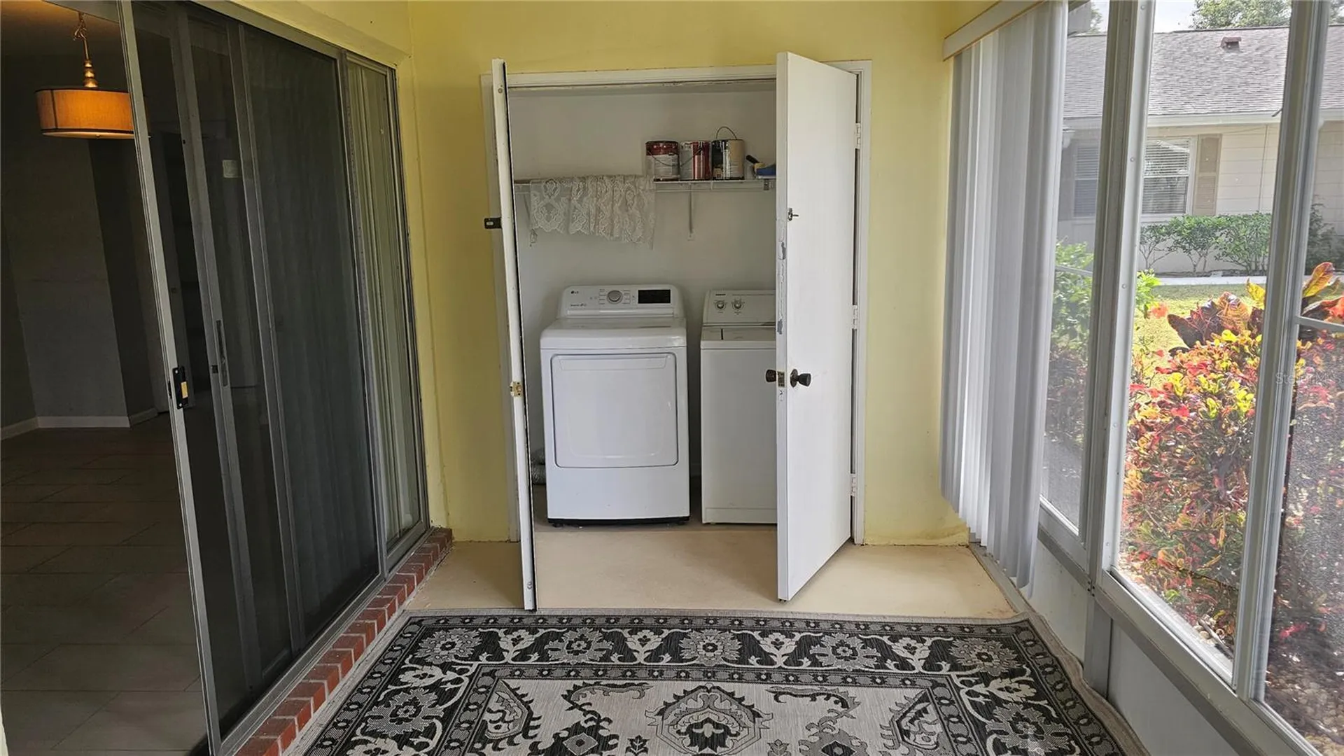 1902 Dandridge Street Sun City Center FL 33573