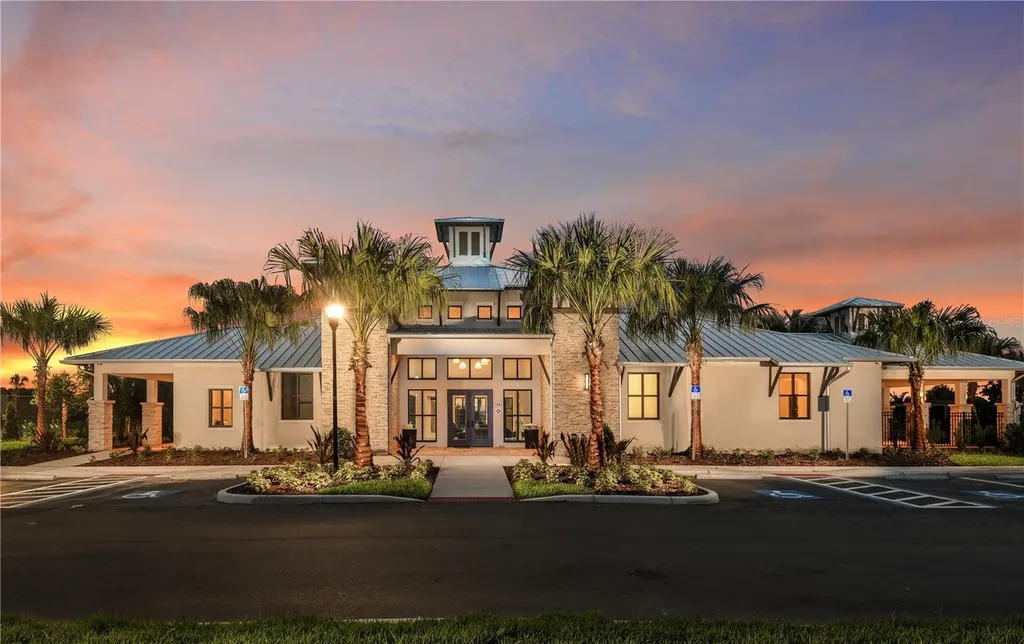 5319 Spring Maiden Circle Apollo Beach FL 33572