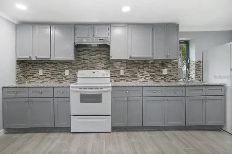 1906 Murdock Boulevard Orlando FL 32825