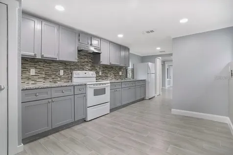 1906 Murdock Boulevard Orlando FL 32825