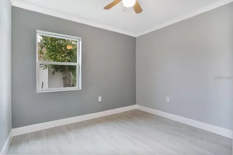 1906 Murdock Boulevard Orlando FL 32825