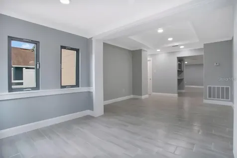 1906 Murdock Boulevard Orlando FL 32825