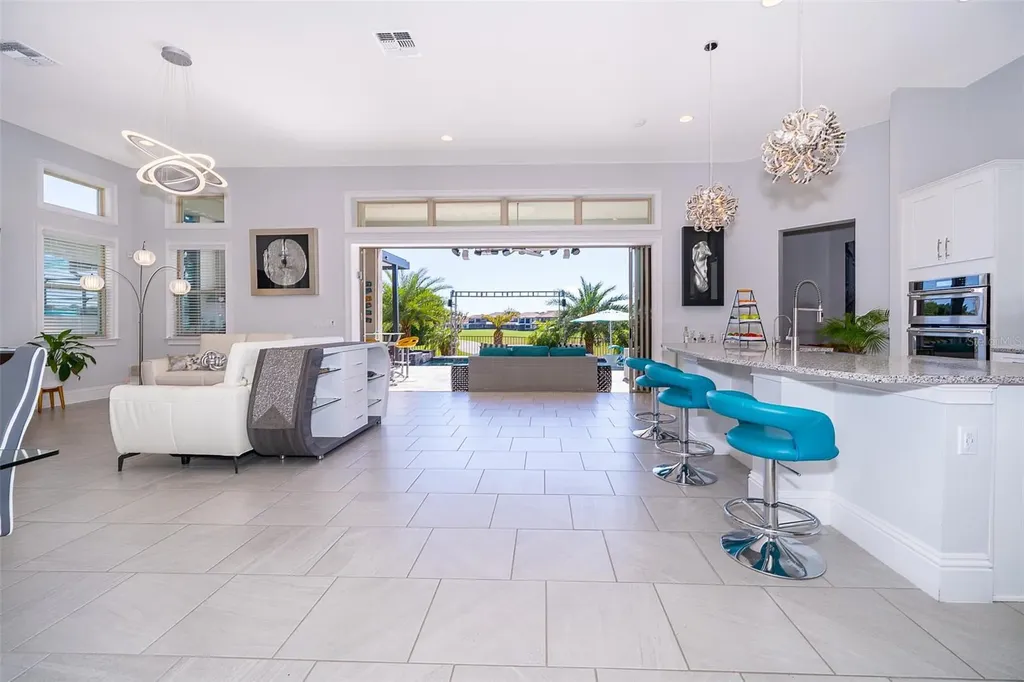 13131 Alderley Drive Orlando FL 32832