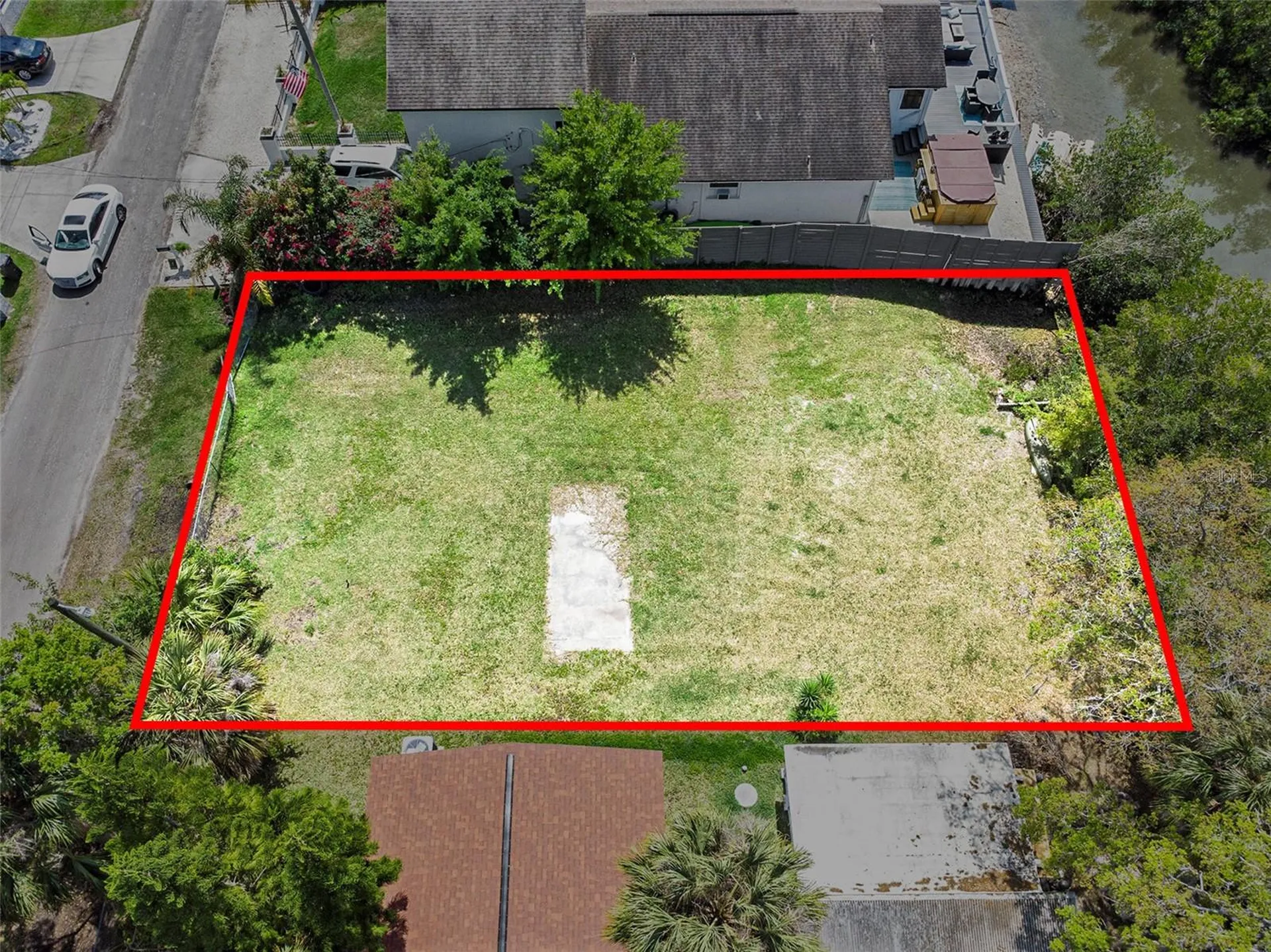 7406 Bay Drive Tampa FL 33635