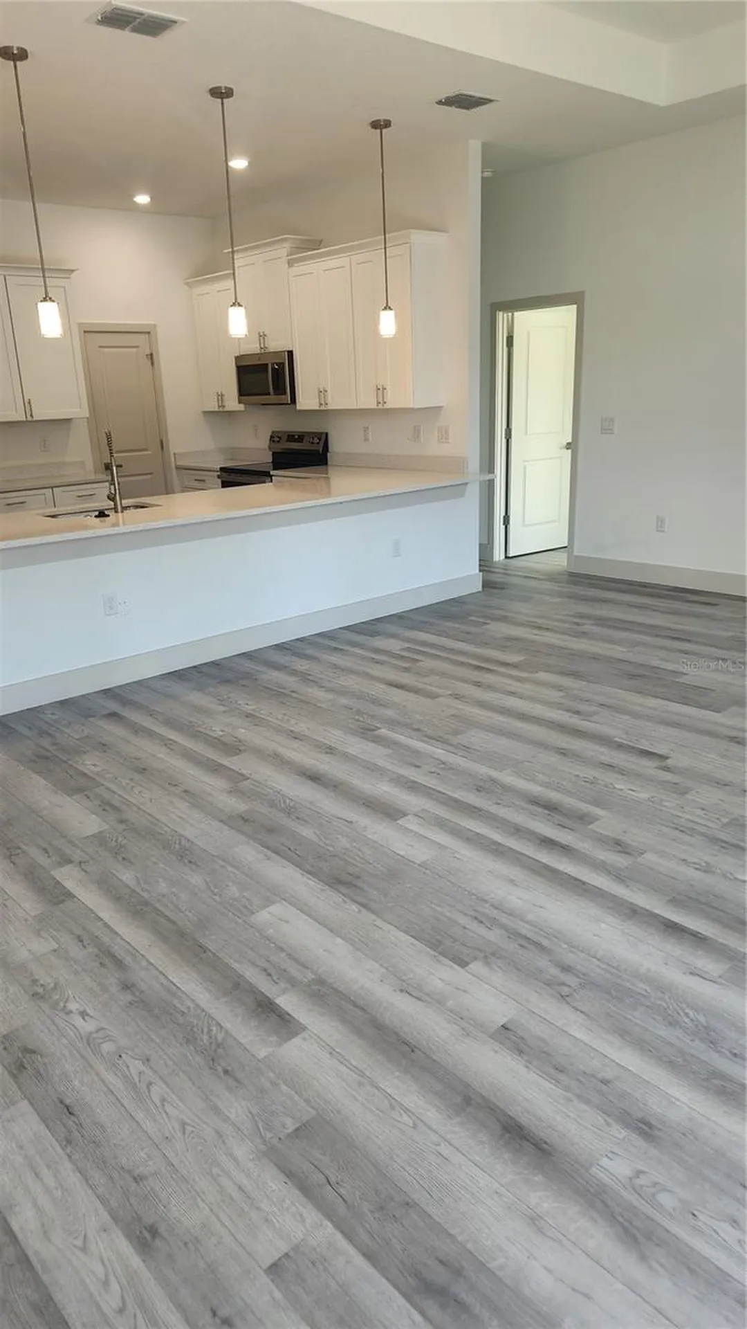 23469 Roscoe Avenue Punta Gorda FL 33980