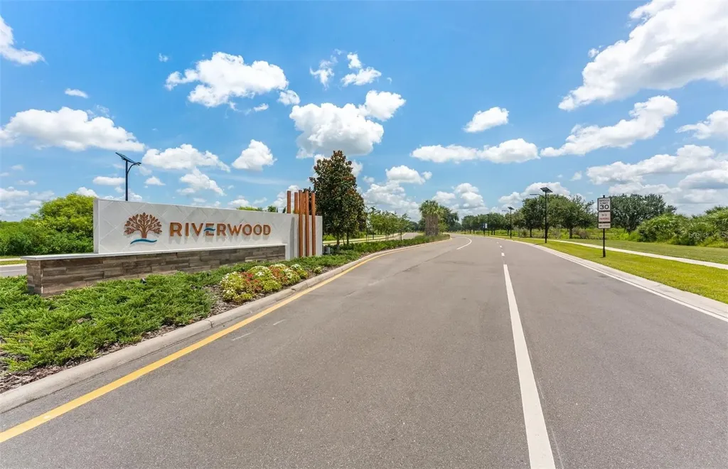 37380 Clinch Circle Zephyrhills FL 33540