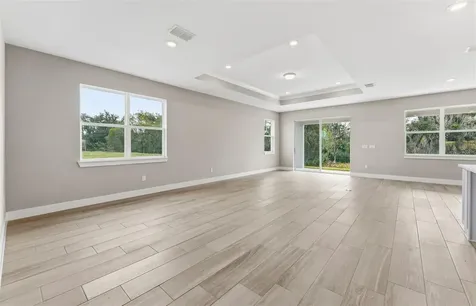 37380 Clinch Circle Zephyrhills FL 33540