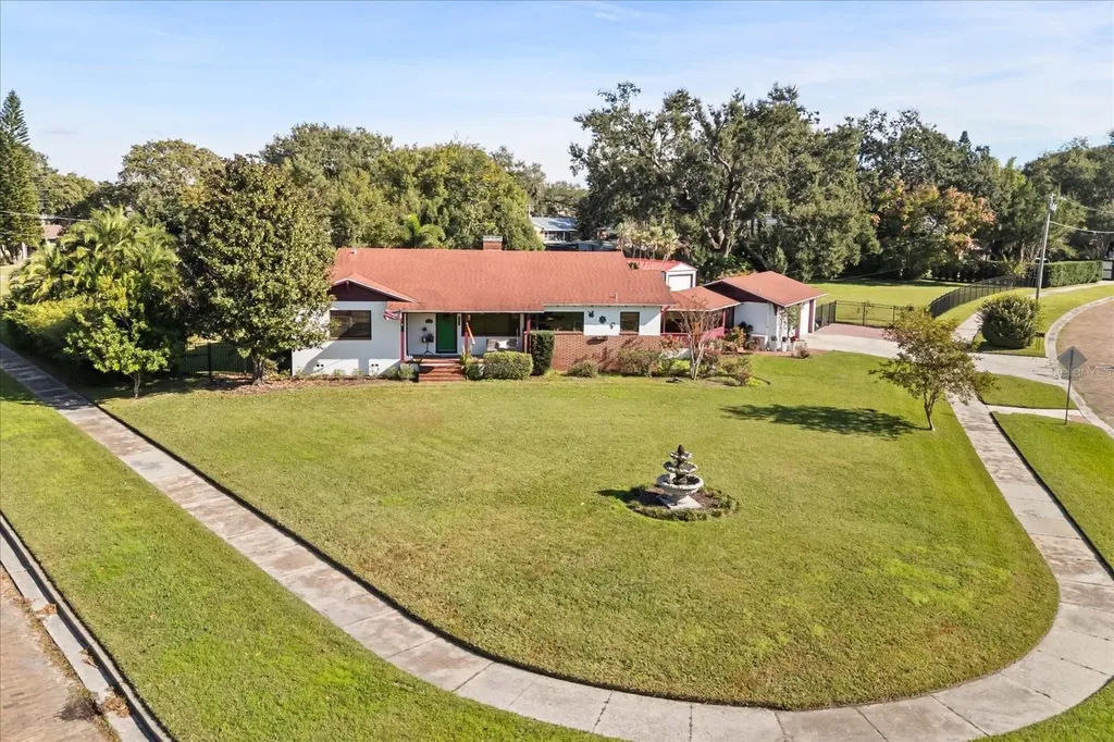 205 Surprise Drive Winter Garden FL 34787