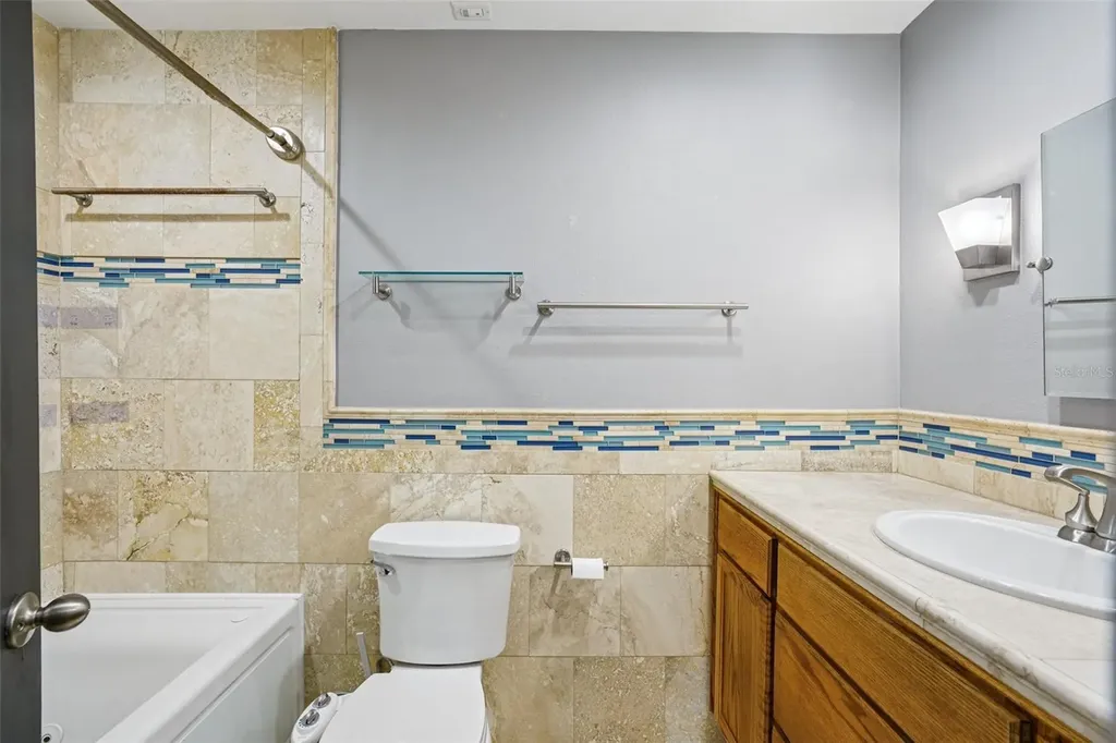 2015 Ronald Circle Seffner FL 33584