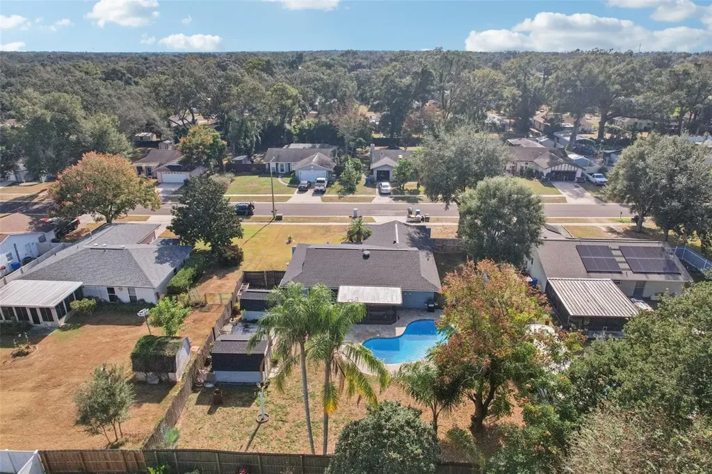 2015 Ronald Circle Seffner FL 33584