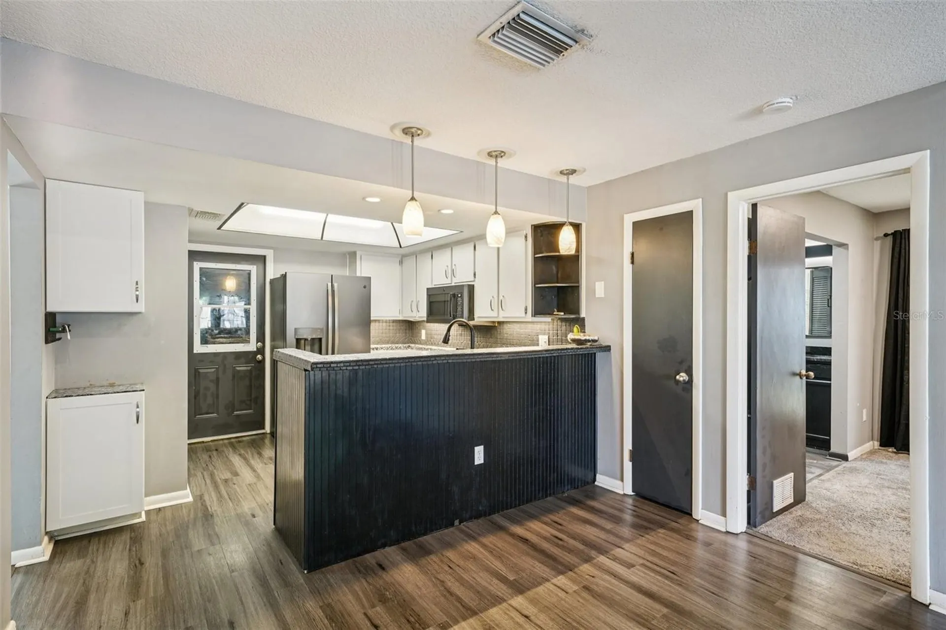 2015 Ronald Circle Seffner FL 33584