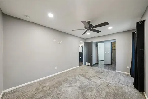 2015 Ronald Circle Seffner FL 33584