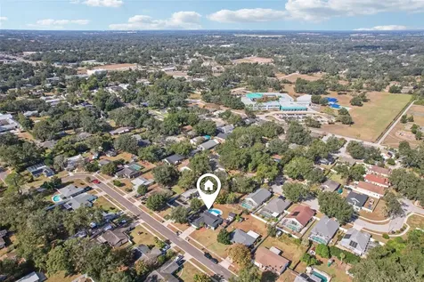 2015 Ronald Circle Seffner FL 33584