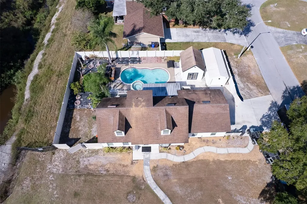 4324 Pine Lake Drive St Cloud FL 34769